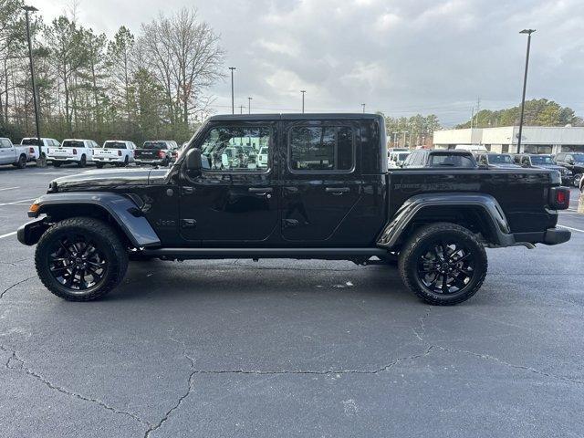 new 2025 Jeep Gladiator car, priced at $41,946