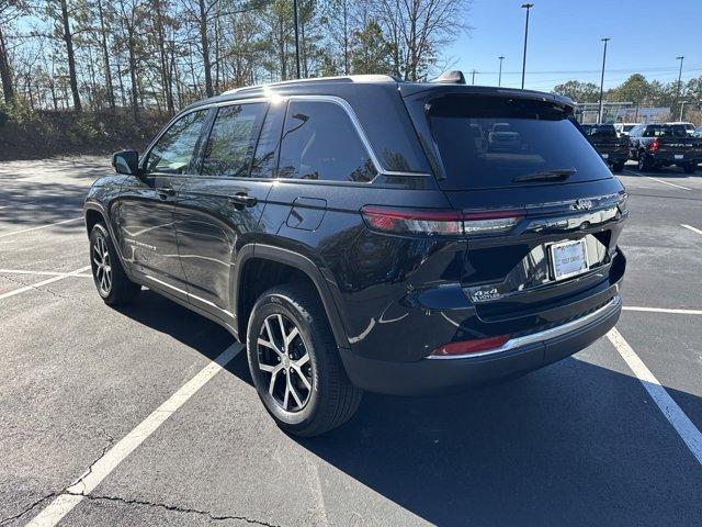 new 2025 Jeep Grand Cherokee car, priced at $45,318