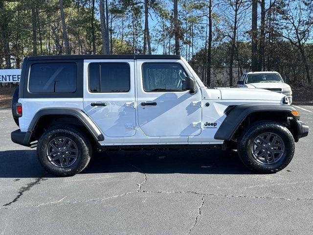 new 2025 Jeep Wrangler car, priced at $42,289