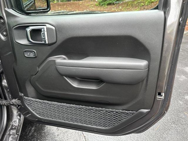 new 2025 Jeep Gladiator car, priced at $44,268