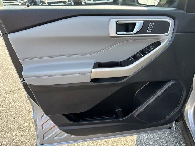 used 2022 Ford Explorer car, priced at $25,686