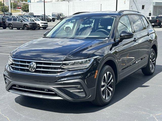 used 2024 Volkswagen Tiguan car, priced at $22,217