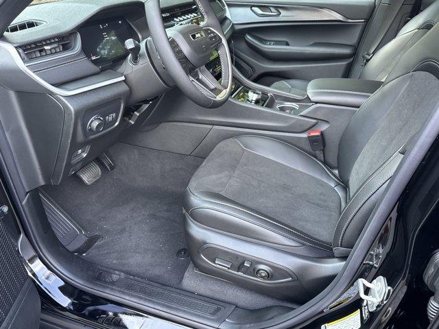 new 2025 Jeep Grand Cherokee L car, priced at $41,386