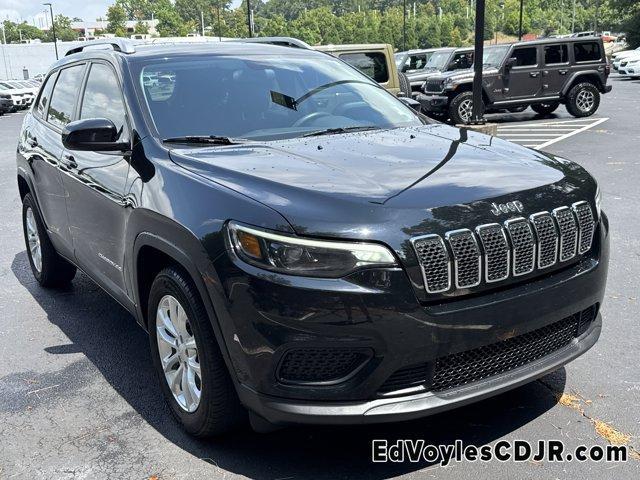 used 2020 Jeep Cherokee car, priced at $15,887