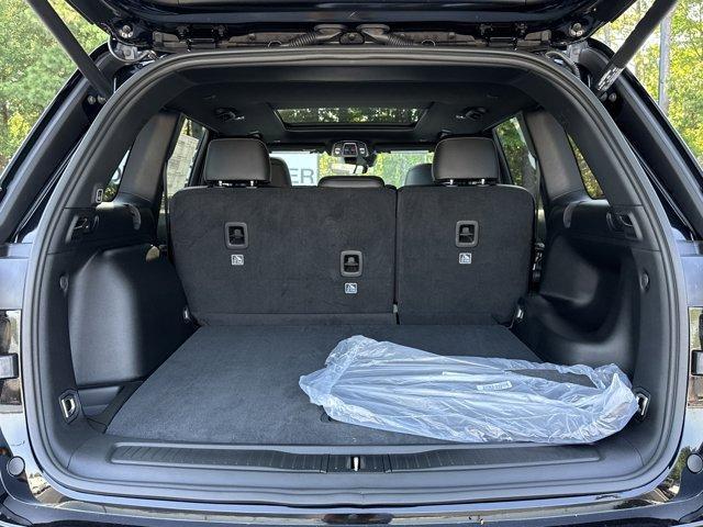 new 2025 Jeep Grand Cherokee car, priced at $43,327