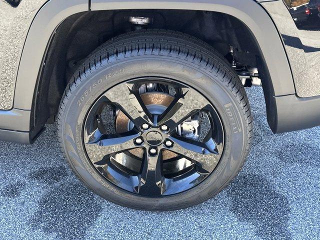 new 2025 Jeep Grand Cherokee car, priced at $46,795