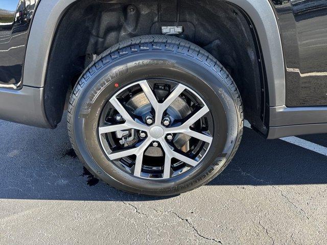 new 2025 Jeep Grand Cherokee L car, priced at $50,142