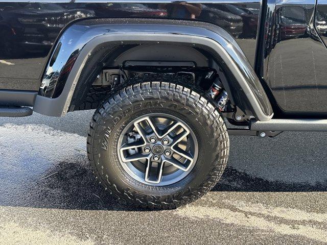 new 2025 Jeep Gladiator car, priced at $54,528