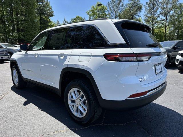 new 2024 Jeep Grand Cherokee car, priced at $38,330