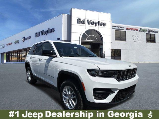 new 2024 Jeep Grand Cherokee car, priced at $38,330