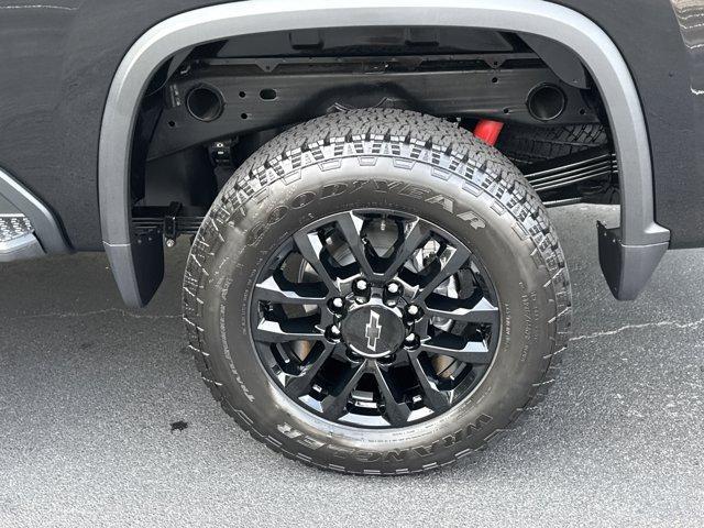used 2025 Chevrolet Silverado 2500 car, priced at $57,492