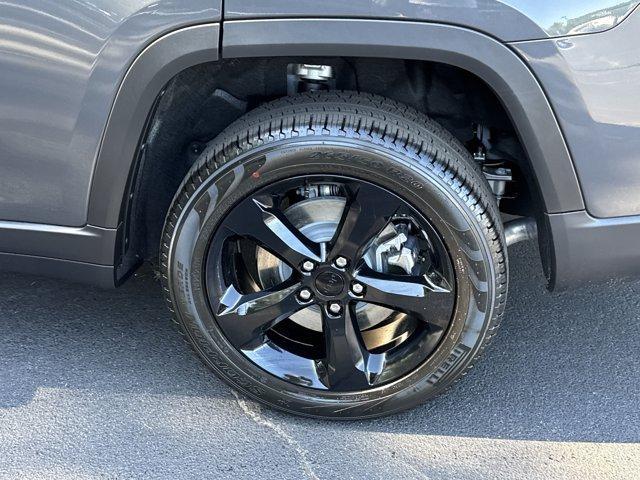 new 2025 Jeep Grand Cherokee L car, priced at $46,636