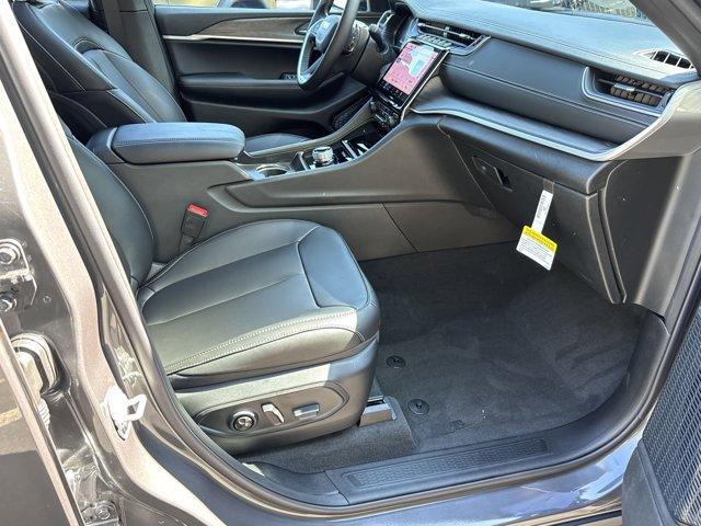 new 2025 Jeep Grand Cherokee L car, priced at $46,636