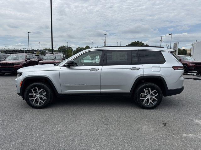 new 2025 Jeep Grand Cherokee L car, priced at $46,668
