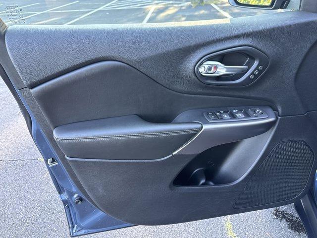 used 2021 Jeep Cherokee car, priced at $24,326