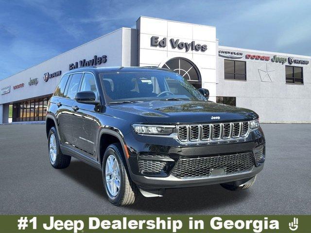 new 2025 Jeep Grand Cherokee car, priced at $39,675