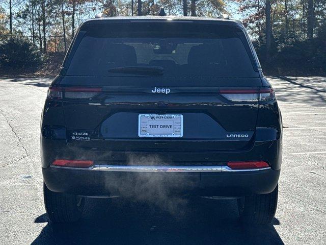 new 2025 Jeep Grand Cherokee car, priced at $37,988