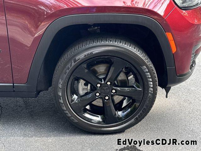 used 2024 Jeep Grand Cherokee L car, priced at $41,977