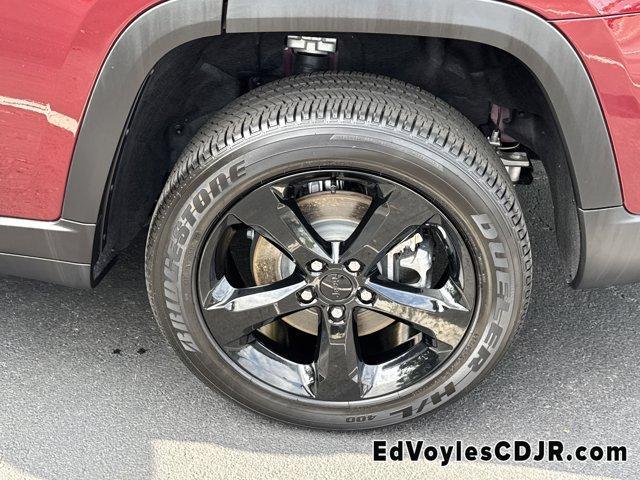 used 2024 Jeep Grand Cherokee L car, priced at $41,977