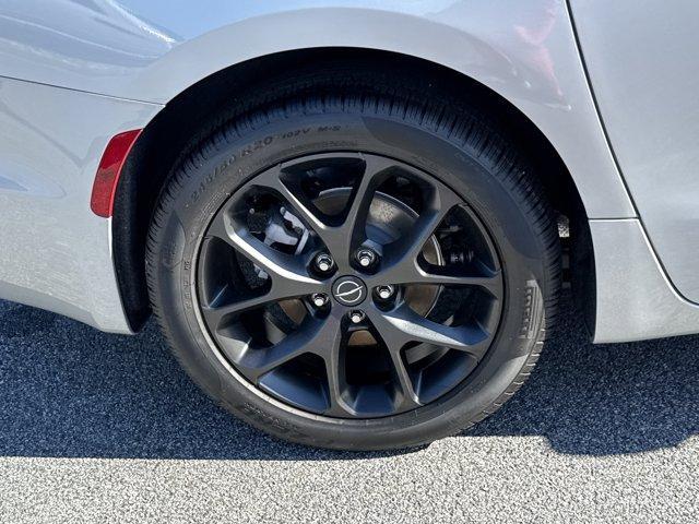 new 2026 Chrysler Pacifica car, priced at $42,906