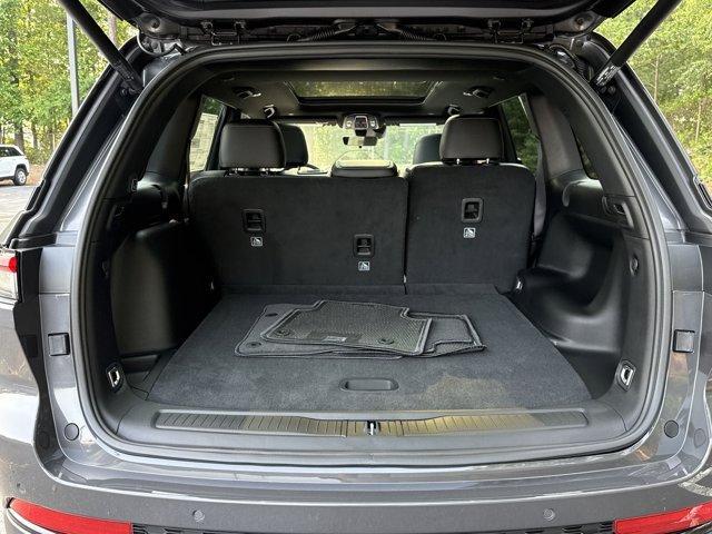 new 2025 Jeep Grand Cherokee car, priced at $43,084