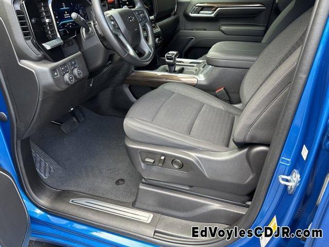 used 2023 Chevrolet Silverado 1500 car, priced at $43,686