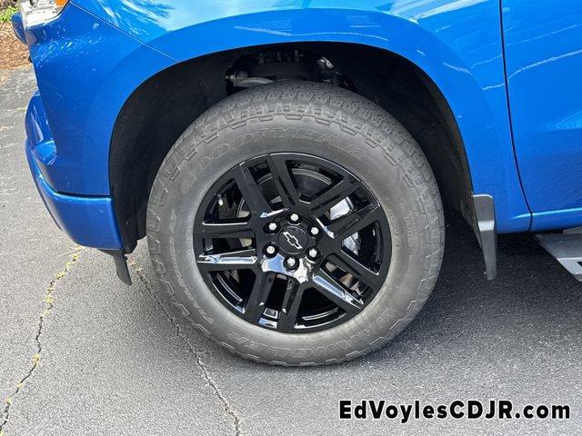 used 2023 Chevrolet Silverado 1500 car, priced at $43,686