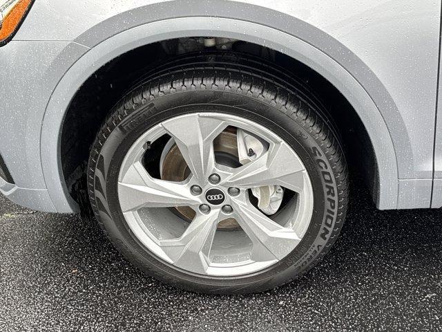 used 2021 Audi Q5 car, priced at $27,911