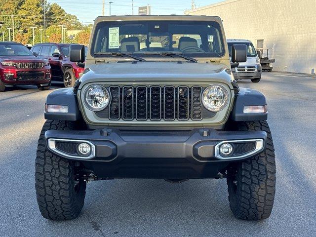 new 2025 Jeep Gladiator car, priced at $47,594