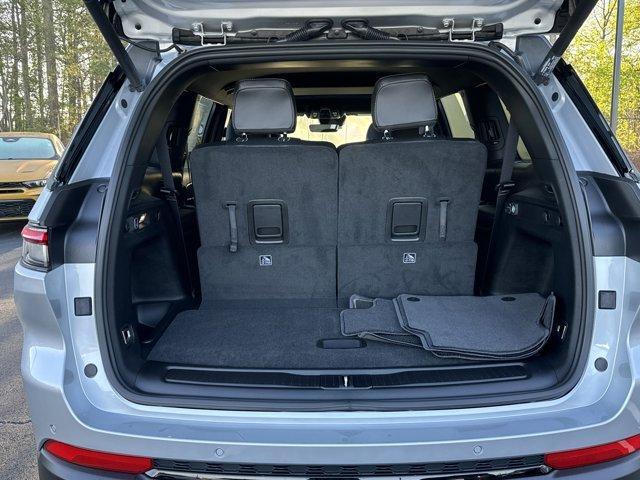 new 2025 Jeep Grand Cherokee L car, priced at $41,678