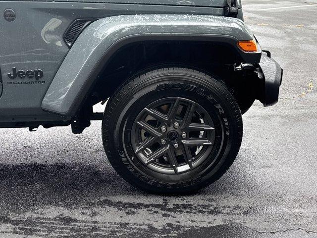 new 2025 Jeep Gladiator car, priced at $44,268