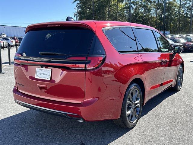 new 2026 Chrysler Pacifica car, priced at $43,388