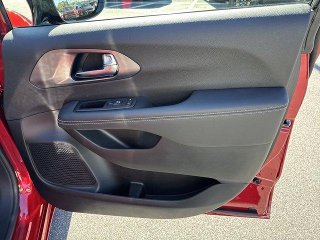 new 2026 Chrysler Pacifica car, priced at $43,388