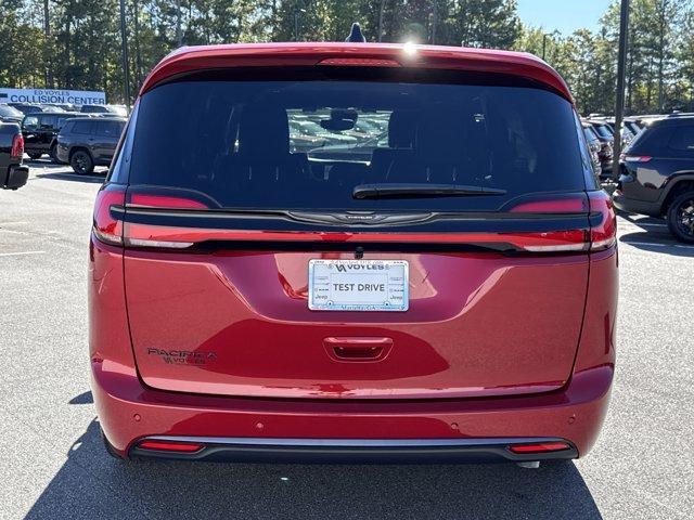 new 2026 Chrysler Pacifica car, priced at $43,388