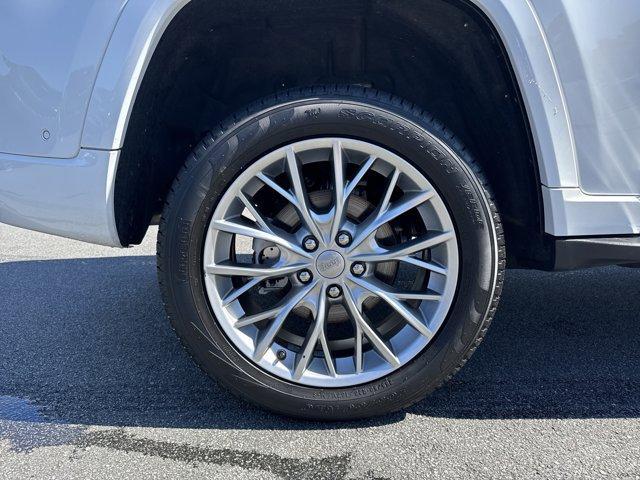 used 2024 Jeep Grand Cherokee car, priced at $47,856