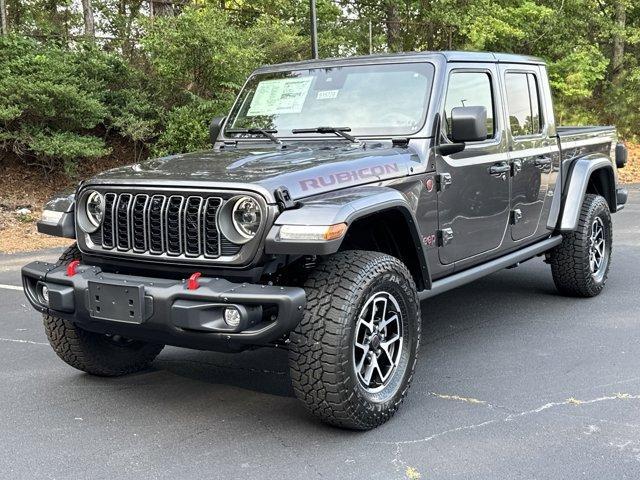new 2025 Jeep Gladiator car, priced at $52,227
