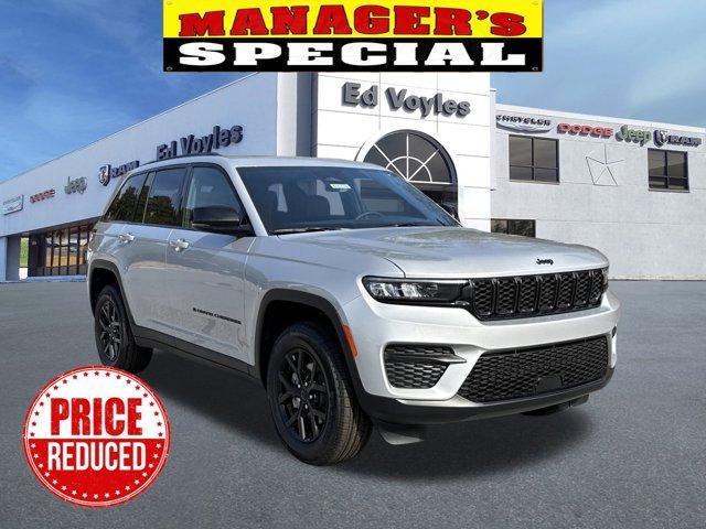 new 2025 Jeep Grand Cherokee car, priced at $40,975