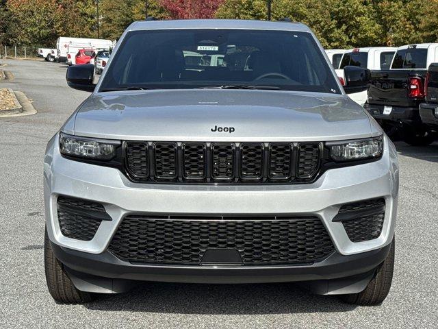 new 2025 Jeep Grand Cherokee car, priced at $39,475