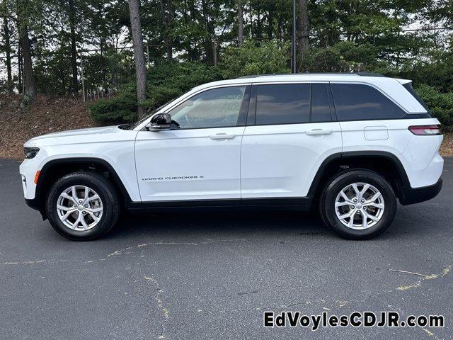 used 2022 Jeep Grand Cherokee car, priced at $33,988