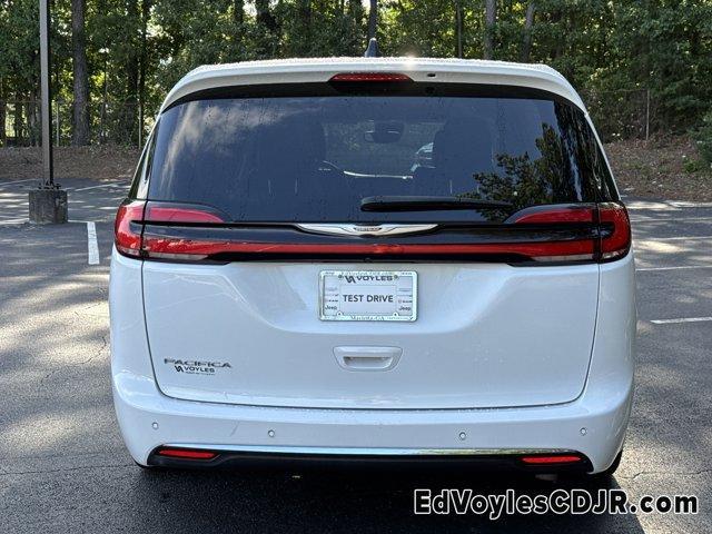 used 2023 Chrysler Pacifica car, priced at $21,986