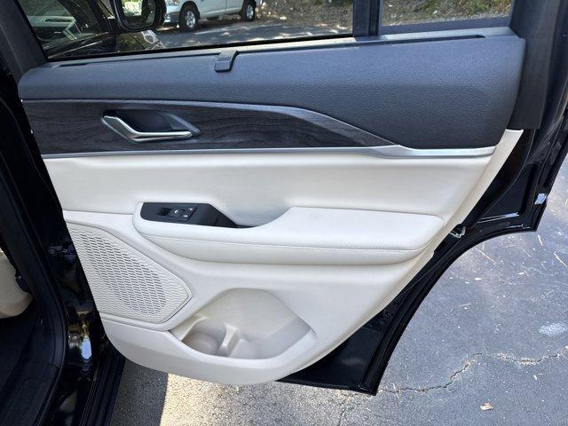 new 2025 Jeep Grand Cherokee car, priced at $44,450