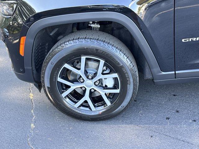 new 2025 Jeep Grand Cherokee car, priced at $44,450