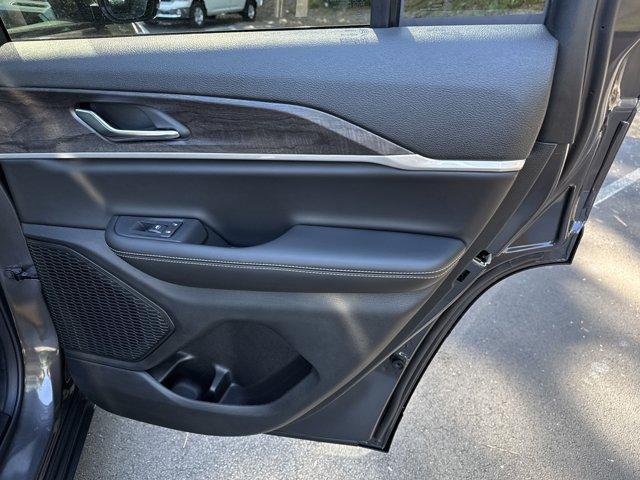 new 2025 Jeep Grand Cherokee car, priced at $40,765