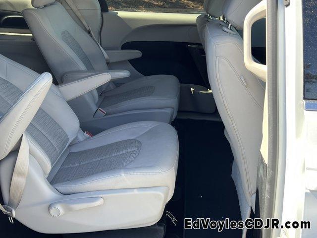 used 2018 Chrysler Pacifica Hybrid car, priced at $17,685