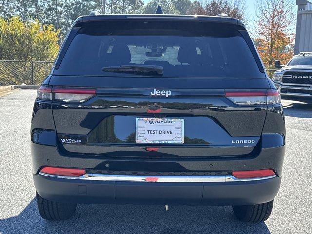 new 2025 Jeep Grand Cherokee car, priced at $33,705