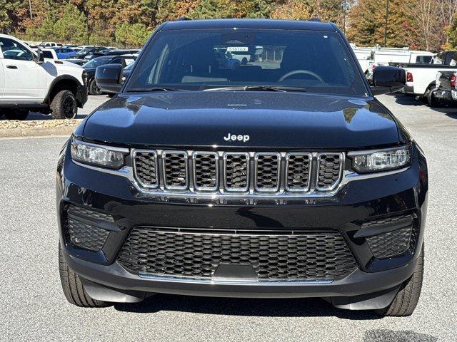 new 2025 Jeep Grand Cherokee car, priced at $33,705