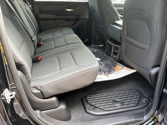 new 2025 Ram 1500 car, priced at $44,671