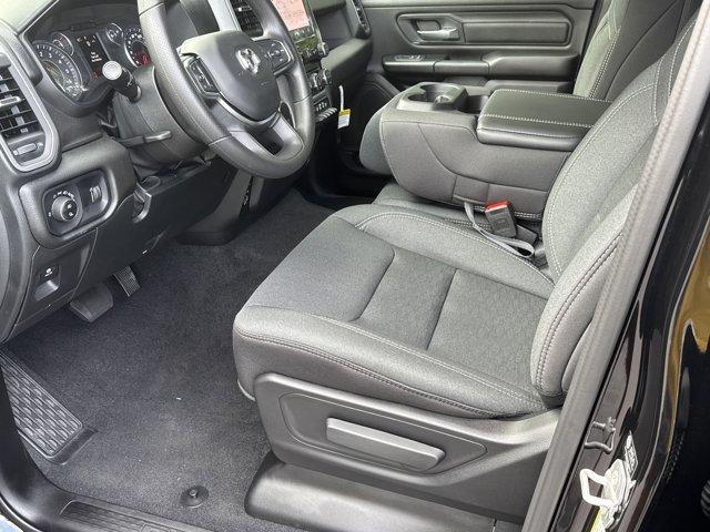 new 2025 Ram 1500 car, priced at $44,671