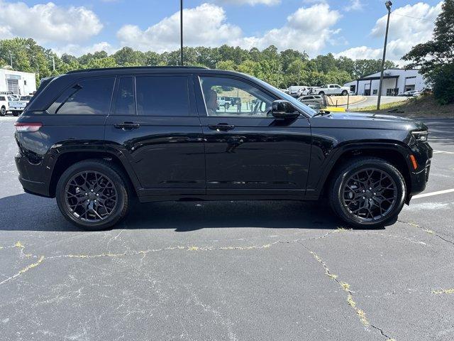 new 2025 Jeep Grand Cherokee car, priced at $63,906