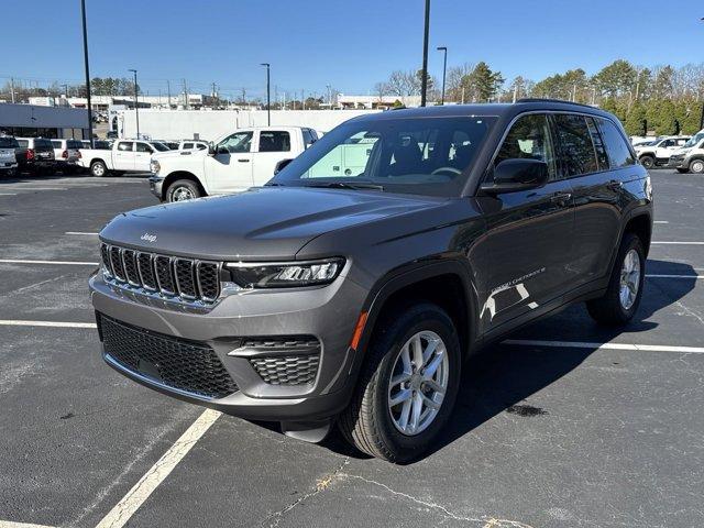 new 2025 Jeep Grand Cherokee car, priced at $39,675